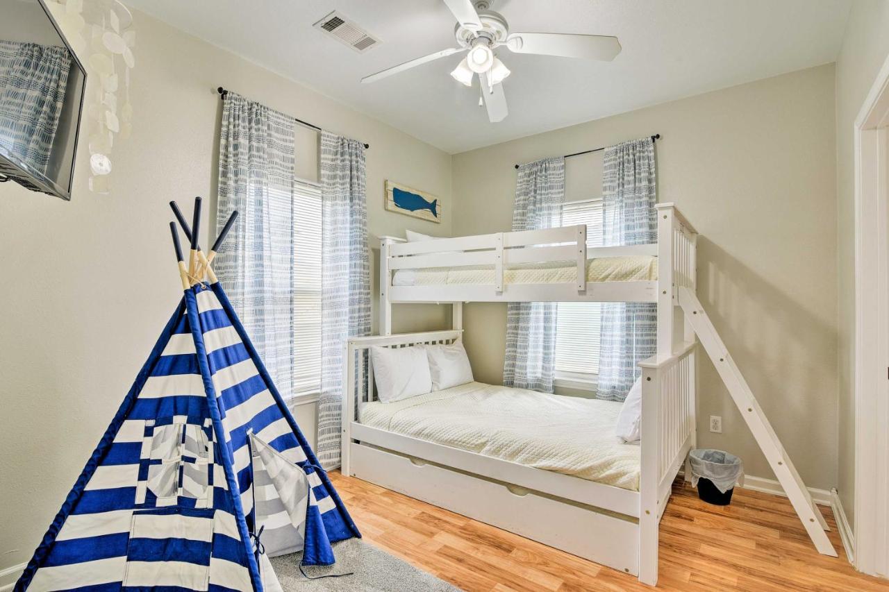 Terramar Beach Home With Pool And Marina Access Галвестън Екстериор снимка